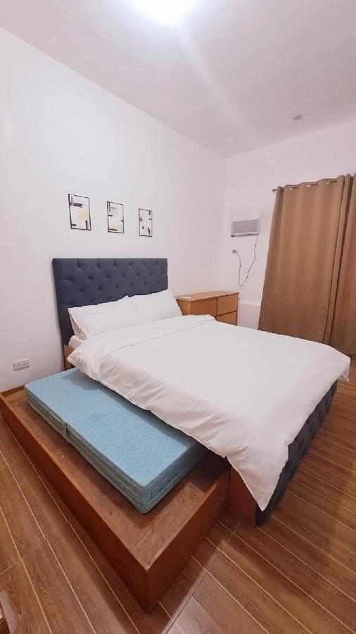 Night Blink Staycation And Rentals Cainta Eksteriør billede